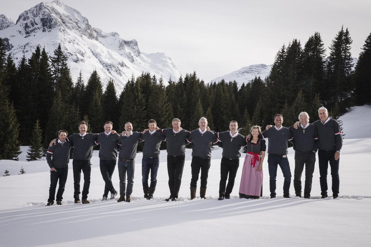 026_SCA_Gruppenfoto.jpg